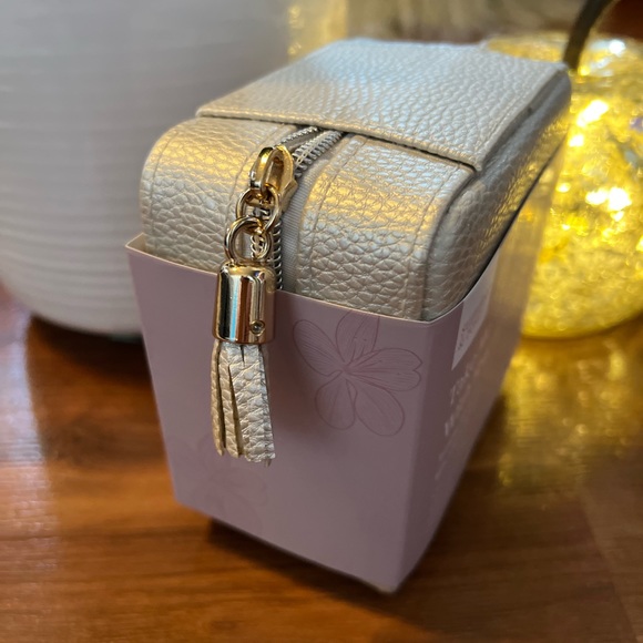 Summer & Rose 🌹 “Take Me With You” Travel Jewelry Box. - Picture 5 of 7